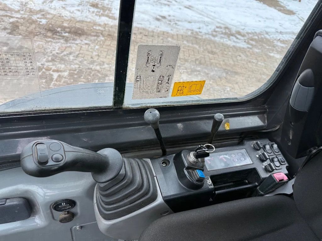 Minibagger za tip New Holland E39, Gebrauchtmaschine u Doetinchem (Slika 7)