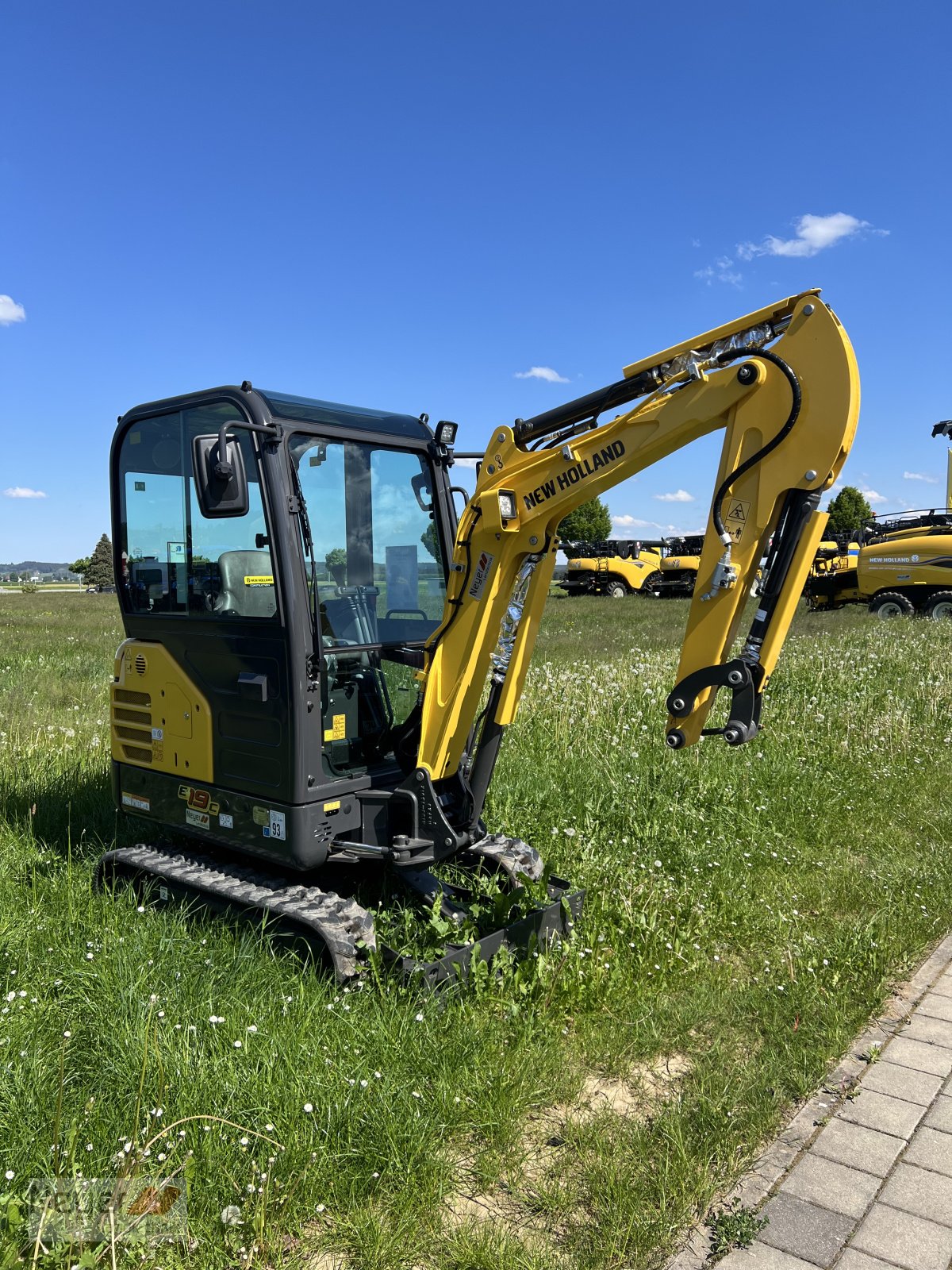 Minibagger Türe ait New Holland EC19C, Neumaschine içinde Bad Waldsee Mennisweiler (resim 1)