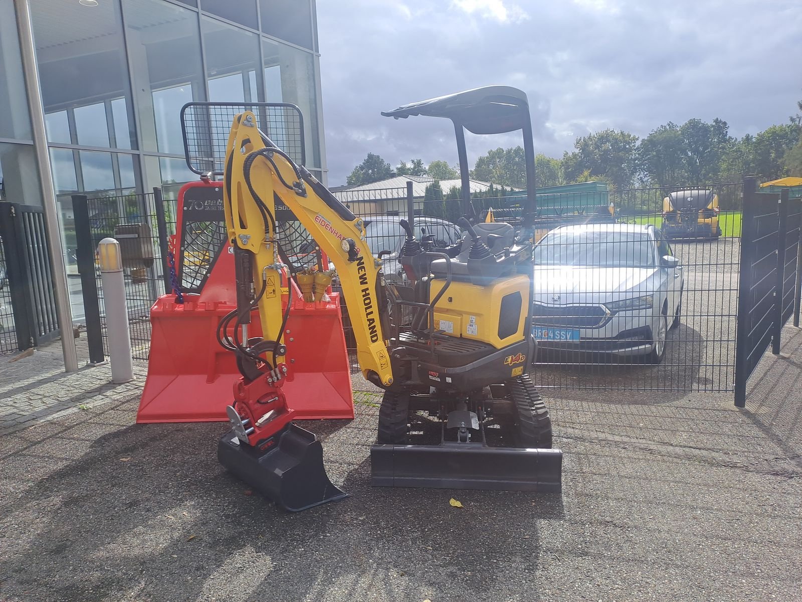 Minibagger vrste New Holland New Holland E14D Minibagger, Gebrauchtmaschine v Burgkirchen (Slika 2)