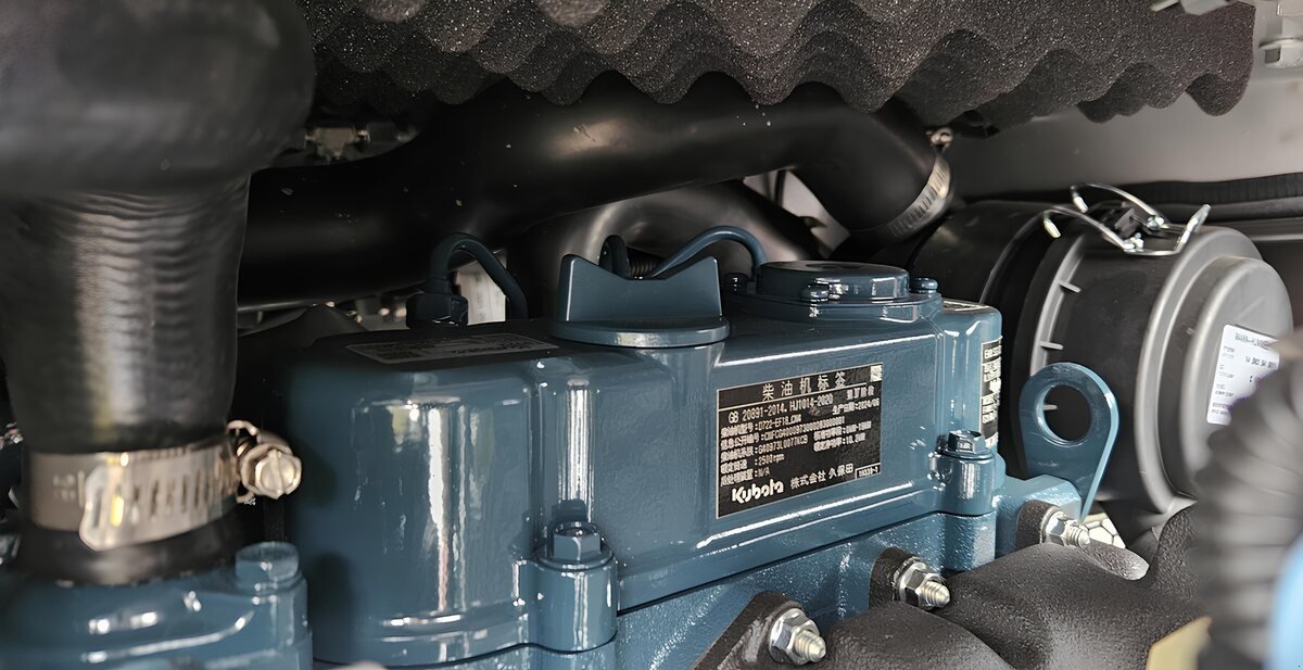 Minibagger des Typs Rhinoceros KS12-9 – Kompakt, Stark, 14 PS Kubota Motor, Neumaschine in Arbing (Bild 12)