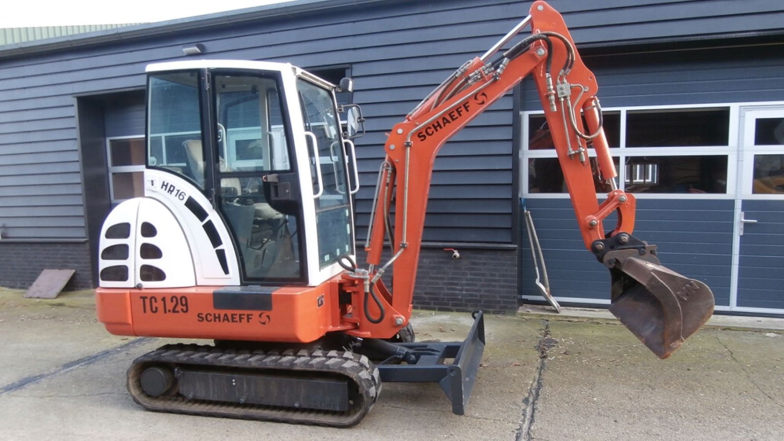 Minibagger del tipo Schaeff HR-16, Gebrauchtmaschine en Kerkdriel (Imagen 1)