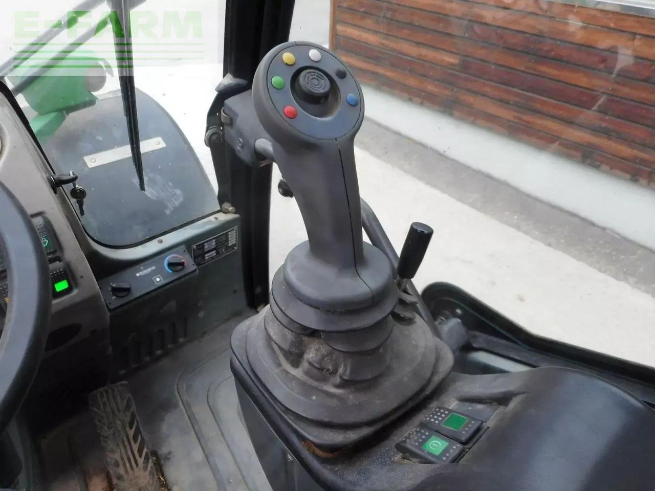 Minibagger del tipo Schäffer 9300z ( 7,5 tonnen ), Gebrauchtmaschine en ST. NIKOLAI/DR. (Imagen 8)