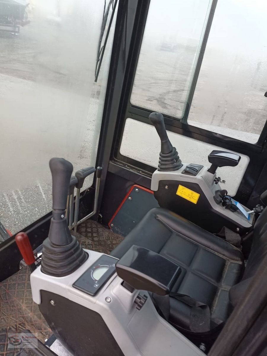 Minibagger Türe ait Sonstige 1,2 Tonnen Bagger mit Vollkabine und 3 Zylinder, Gebrauchtmaschine içinde Dimbach (resim 11)