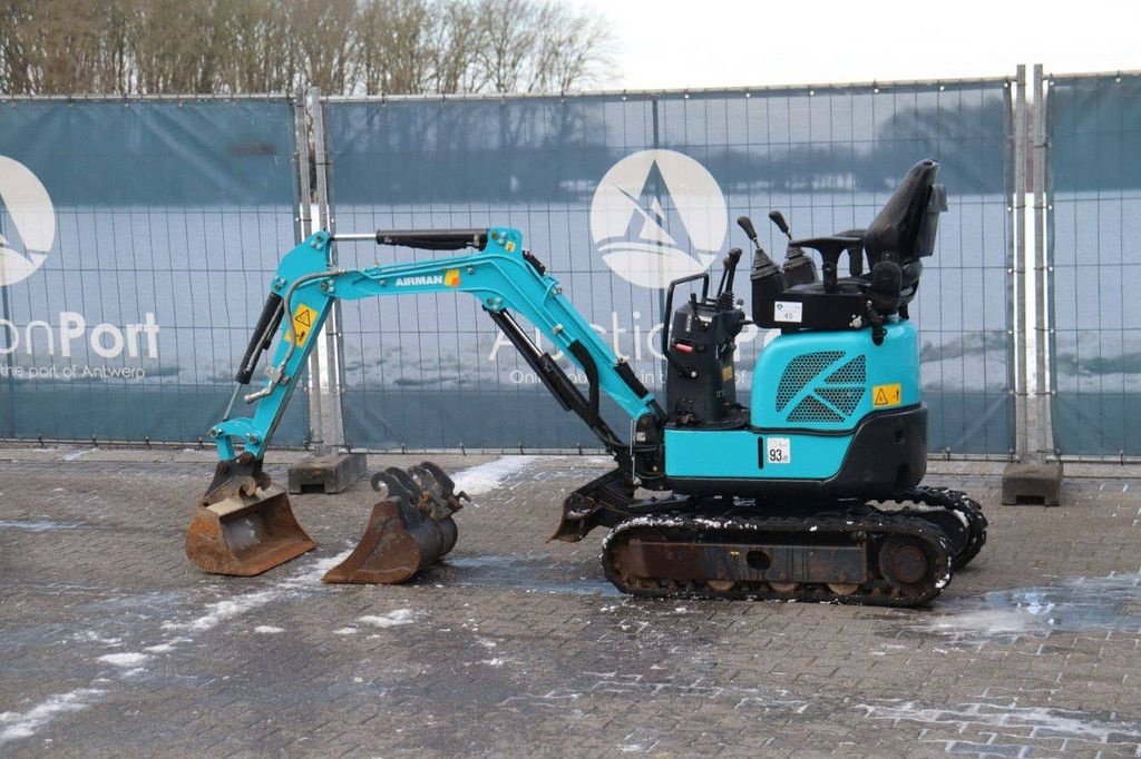 Minibagger типа Sonstige Airman AX10U-7, Gebrauchtmaschine в Antwerpen (Фотография 3)