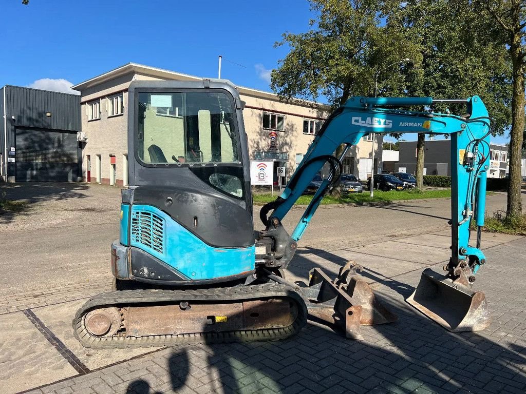 Minibagger от тип Sonstige Airman AX30 U, Gebrauchtmaschine в Doetinchem (Снимка 5)