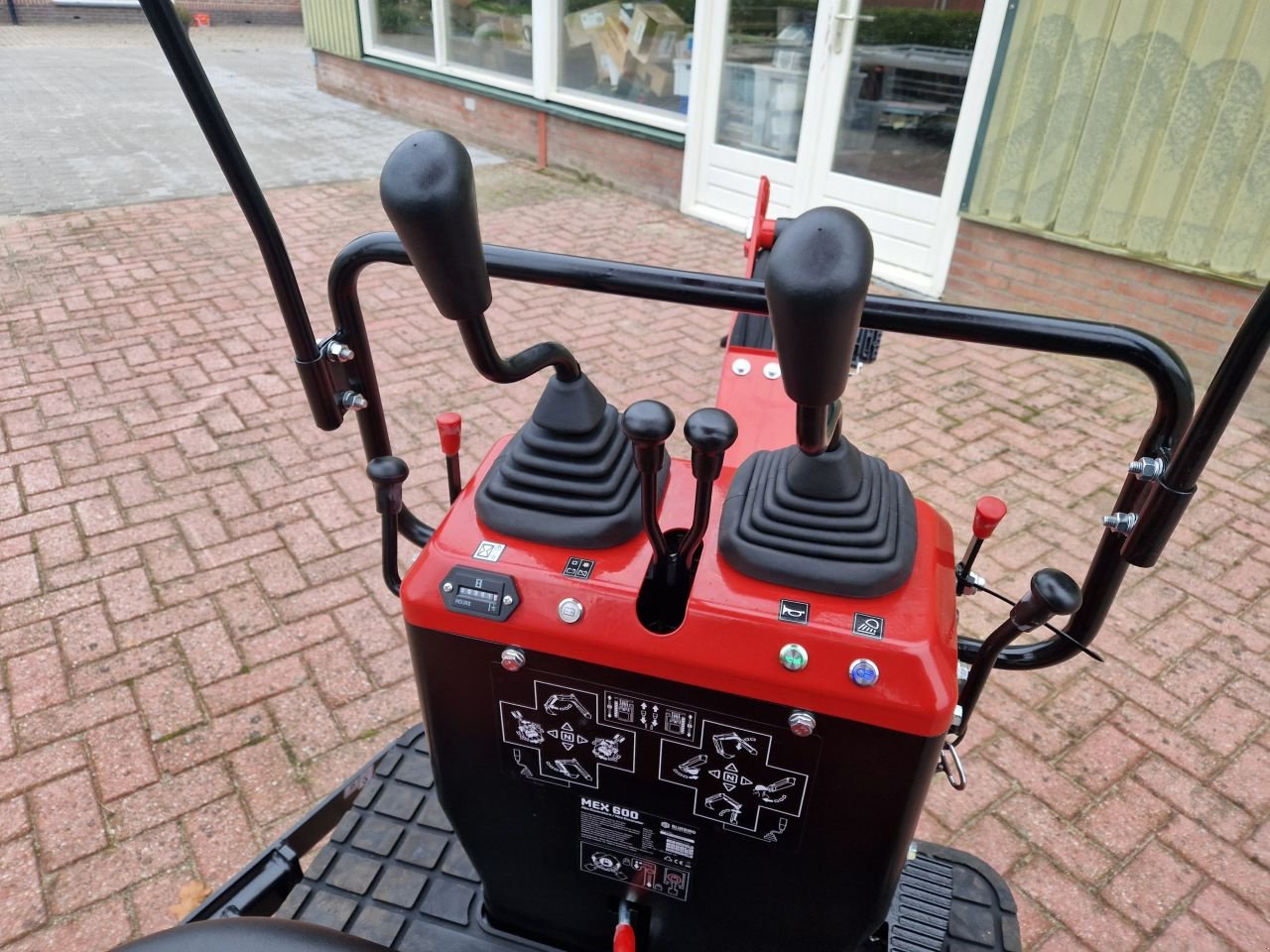 Minibagger des Typs Sonstige Bluebird industries Mex600, Neumaschine in Smilde (Bild 8)