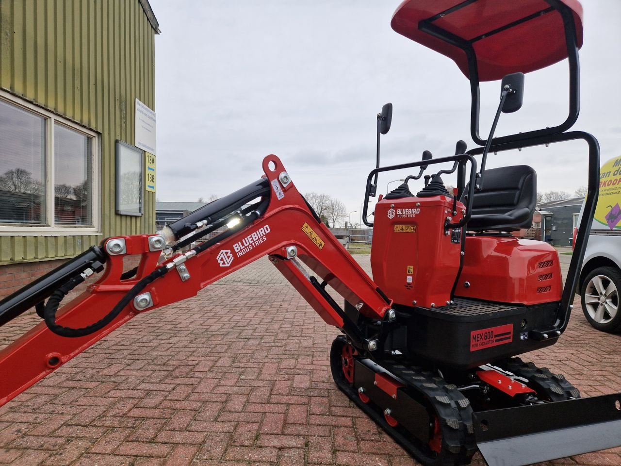 Minibagger des Typs Sonstige Bluebird industries Mex600, Neumaschine in Smilde (Bild 4)