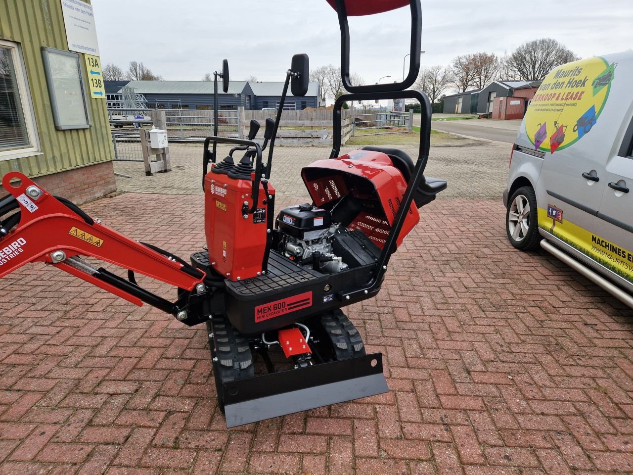 Minibagger des Typs Sonstige Bluebird industries Mex600, Neumaschine in Smilde (Bild 11)