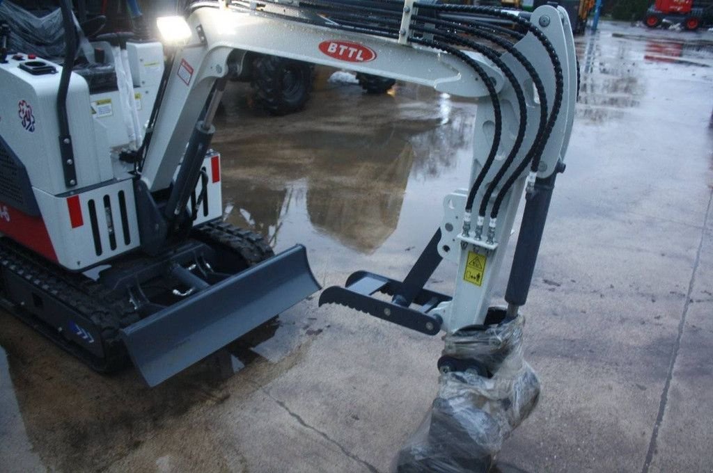 Minibagger of the type Sonstige BTTL ET15H-16, Neumaschine in Antwerpen (Picture 11)