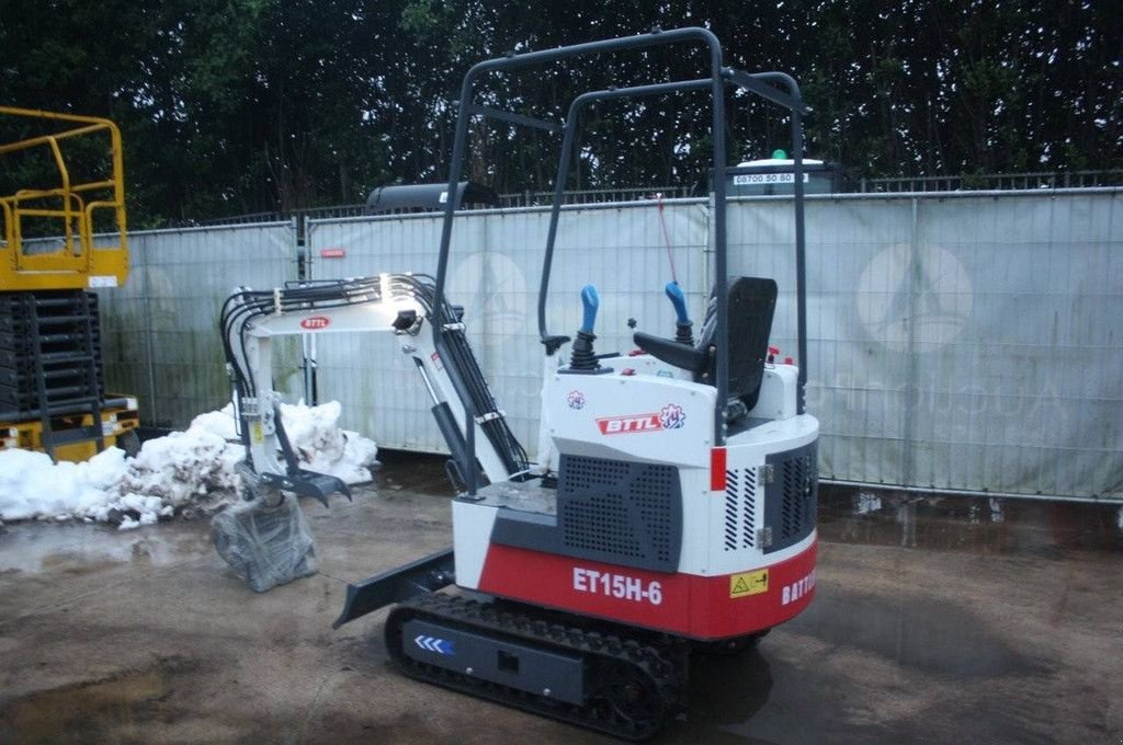 Minibagger of the type Sonstige BTTL ET15H-16, Neumaschine in Antwerpen (Picture 3)