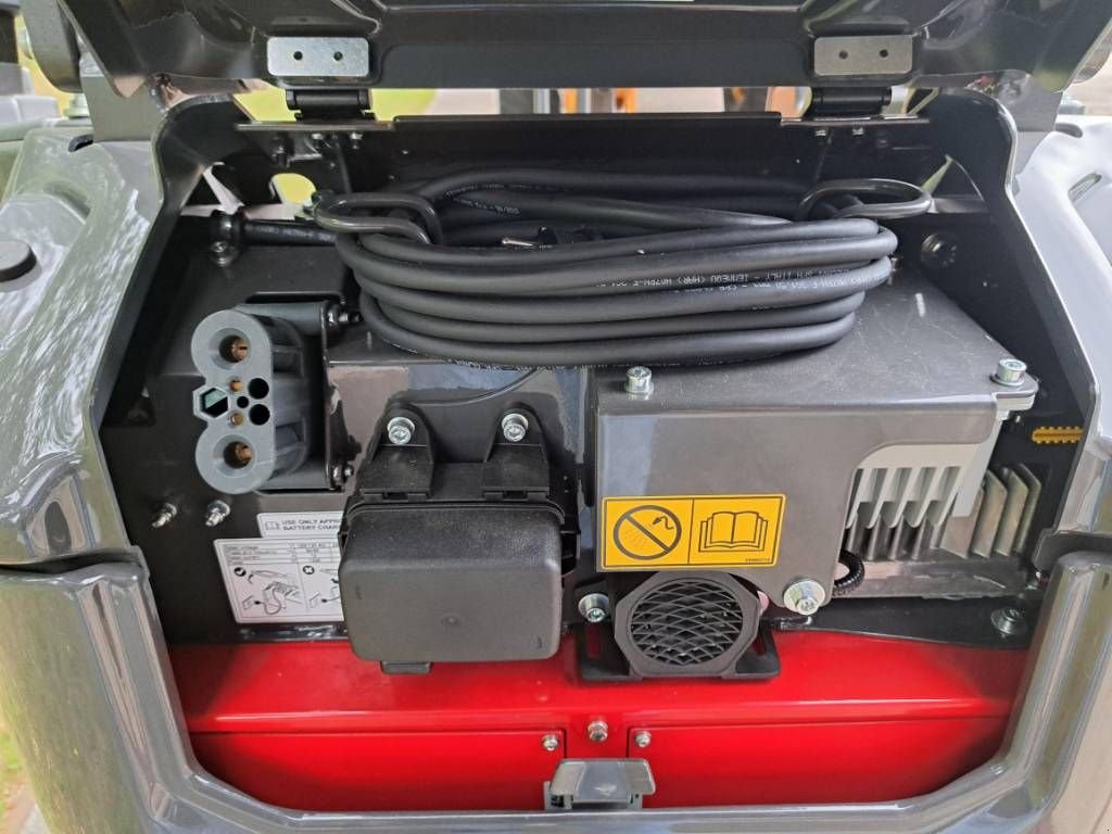 Minibagger des Typs Sonstige Case CX15EV, Neumaschine in Almelo (Bild 10)