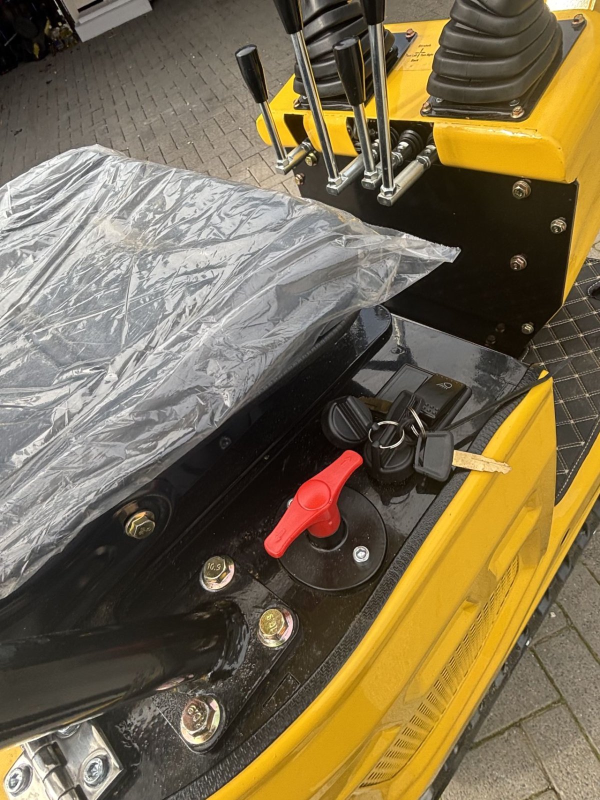 Minibagger от тип Sonstige CMH 08, Neumaschine в ZEGVELD (Снимка 9)