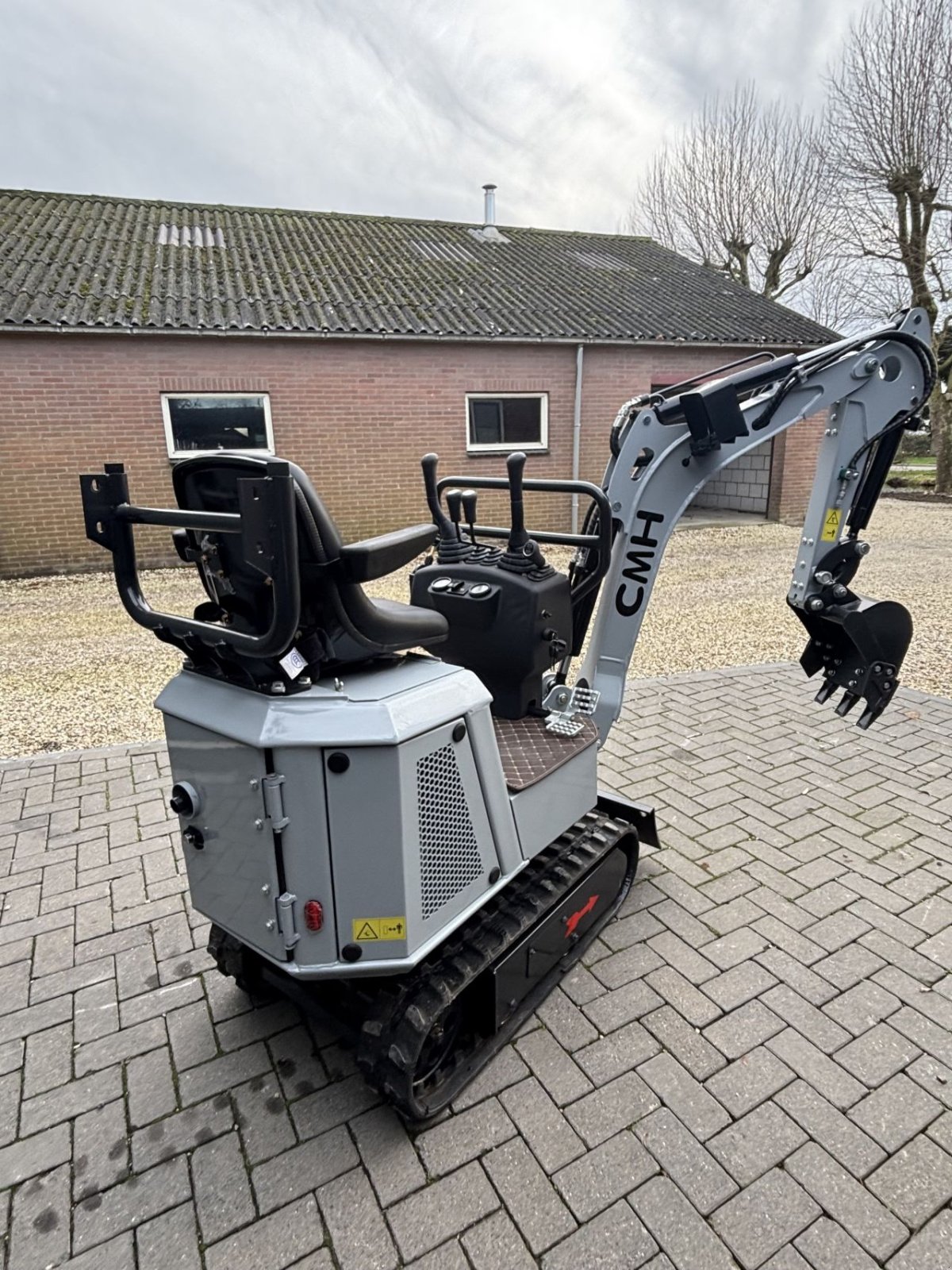 Minibagger des Typs Sonstige Cmh 800, Neumaschine in ZEGVELD (Bild 9)