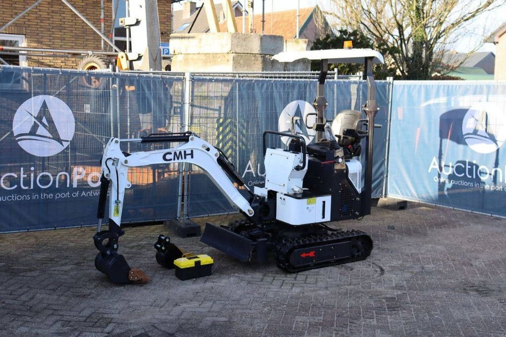 Minibagger типа Sonstige CMH RDT-15A, Gebrauchtmaschine в Antwerpen (Фотография 9)