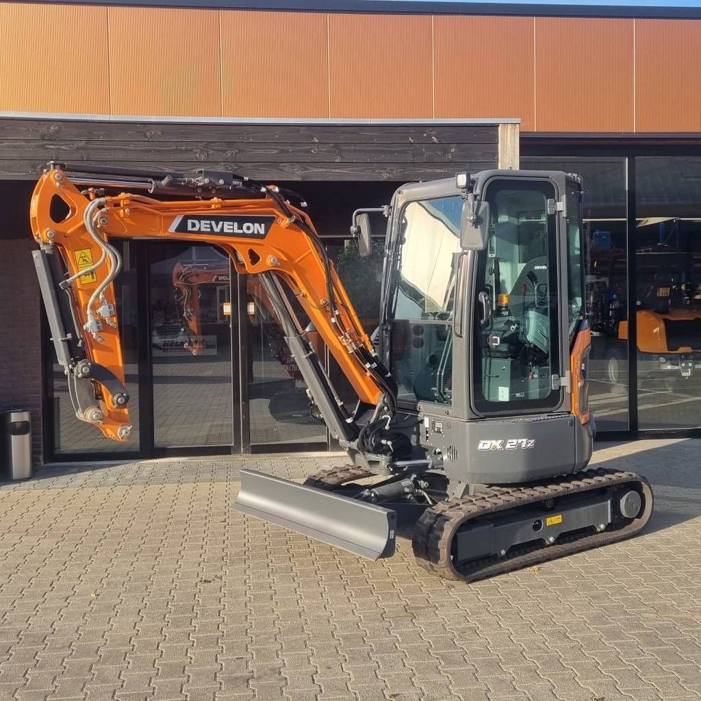 Minibagger des Typs Sonstige Delevon DX27-Z, Neumaschine in Doetinchem (Bild 4)