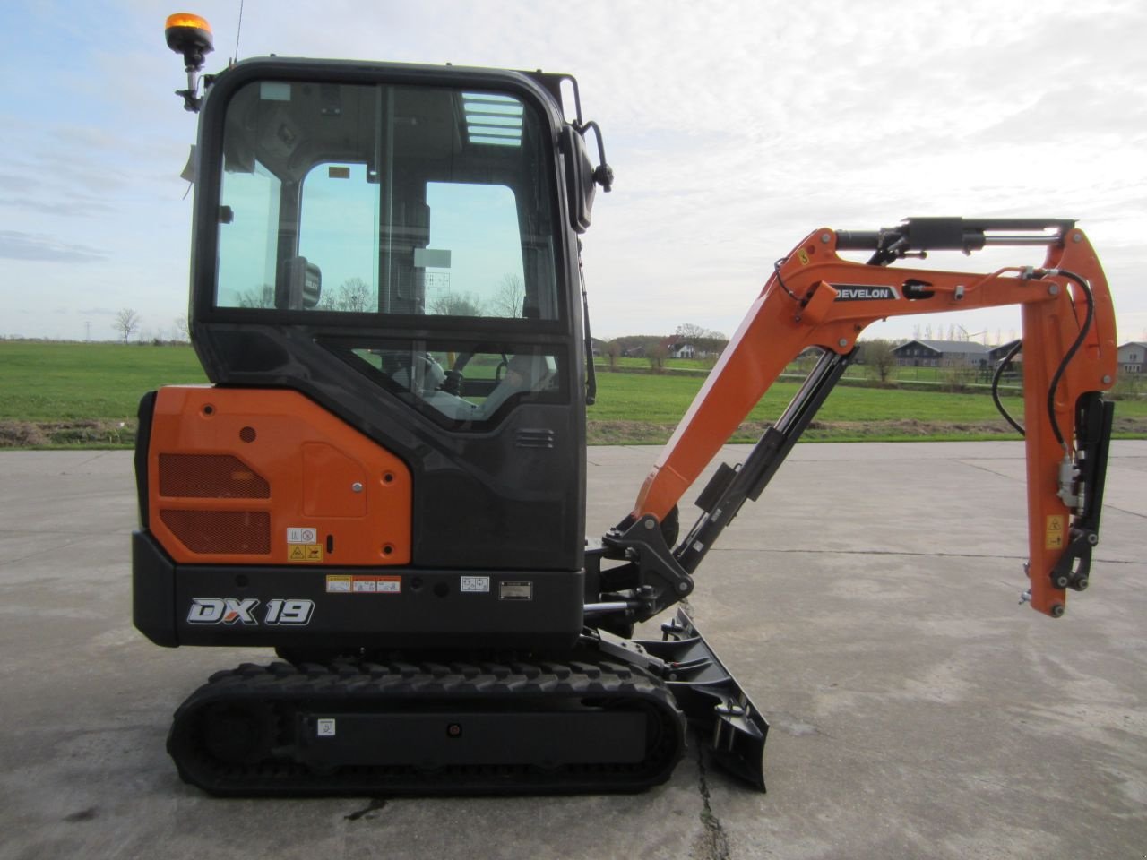 Minibagger del tipo Sonstige Develon DX19-7, Neumaschine en Arum (Imagen 4)