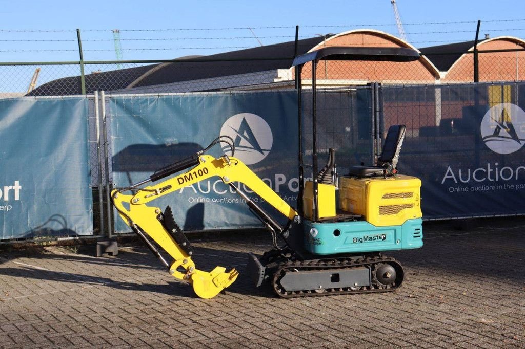 Minibagger van het type Sonstige DigMaster DM100, Neumaschine in Antwerpen (Foto 1)