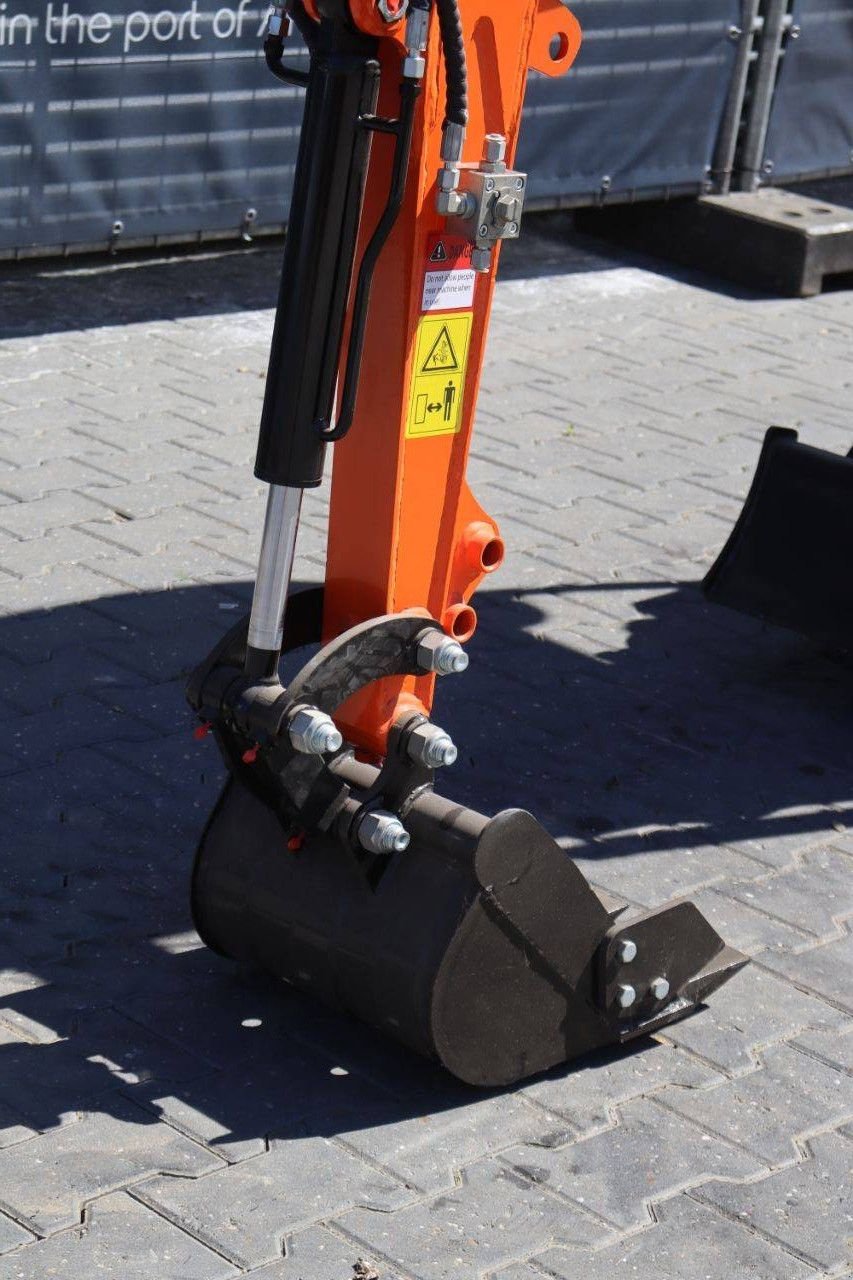 Minibagger типа Sonstige DPC HT10G, Neumaschine в Antwerpen (Фотография 11)