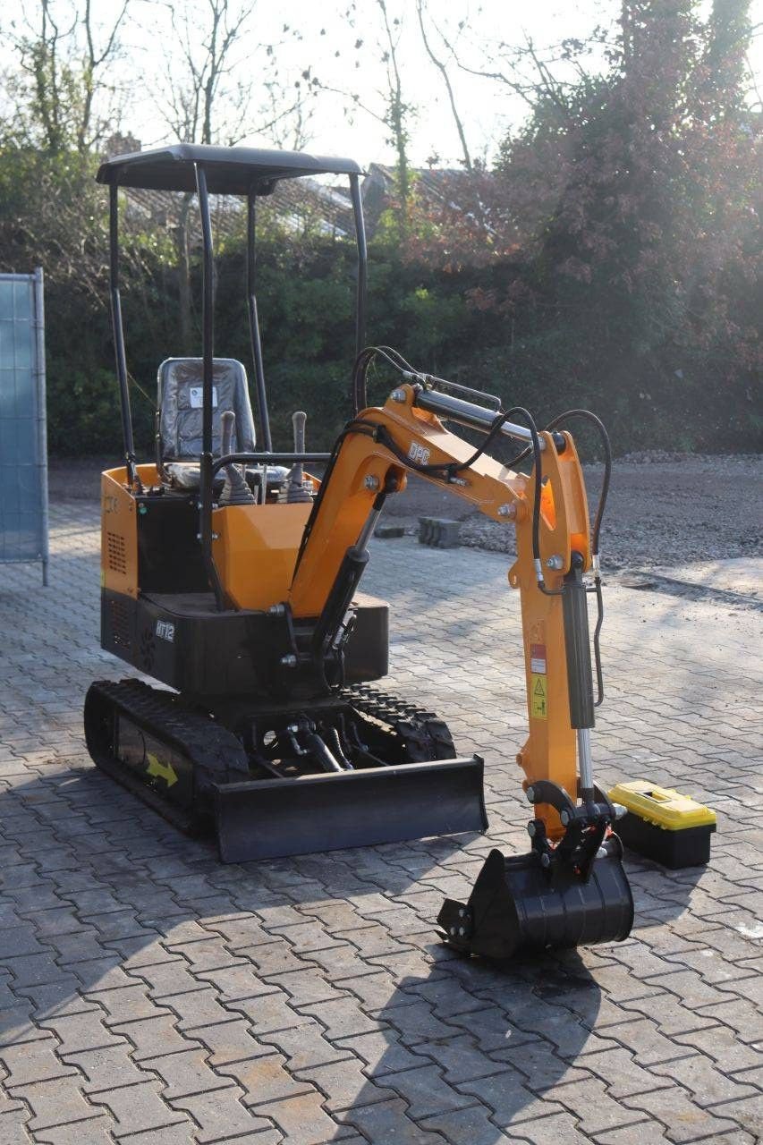 Minibagger от тип Sonstige DPC HT10H, Neumaschine в Antwerpen (Снимка 8)