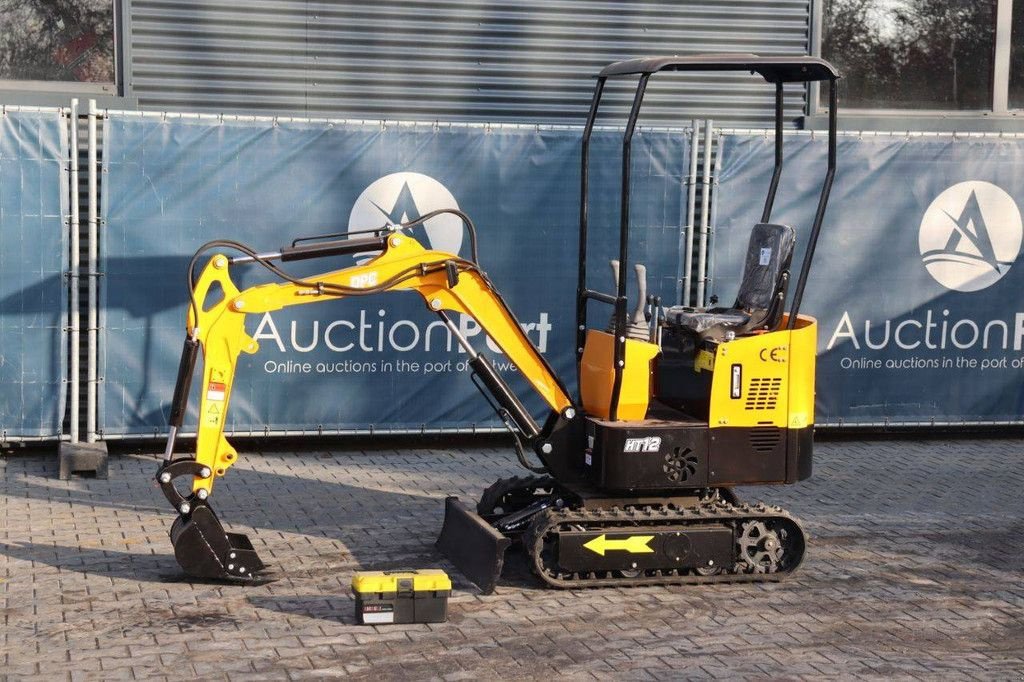 Minibagger des Typs Sonstige DPC HT10H, Neumaschine in Antwerpen (Bild 1)