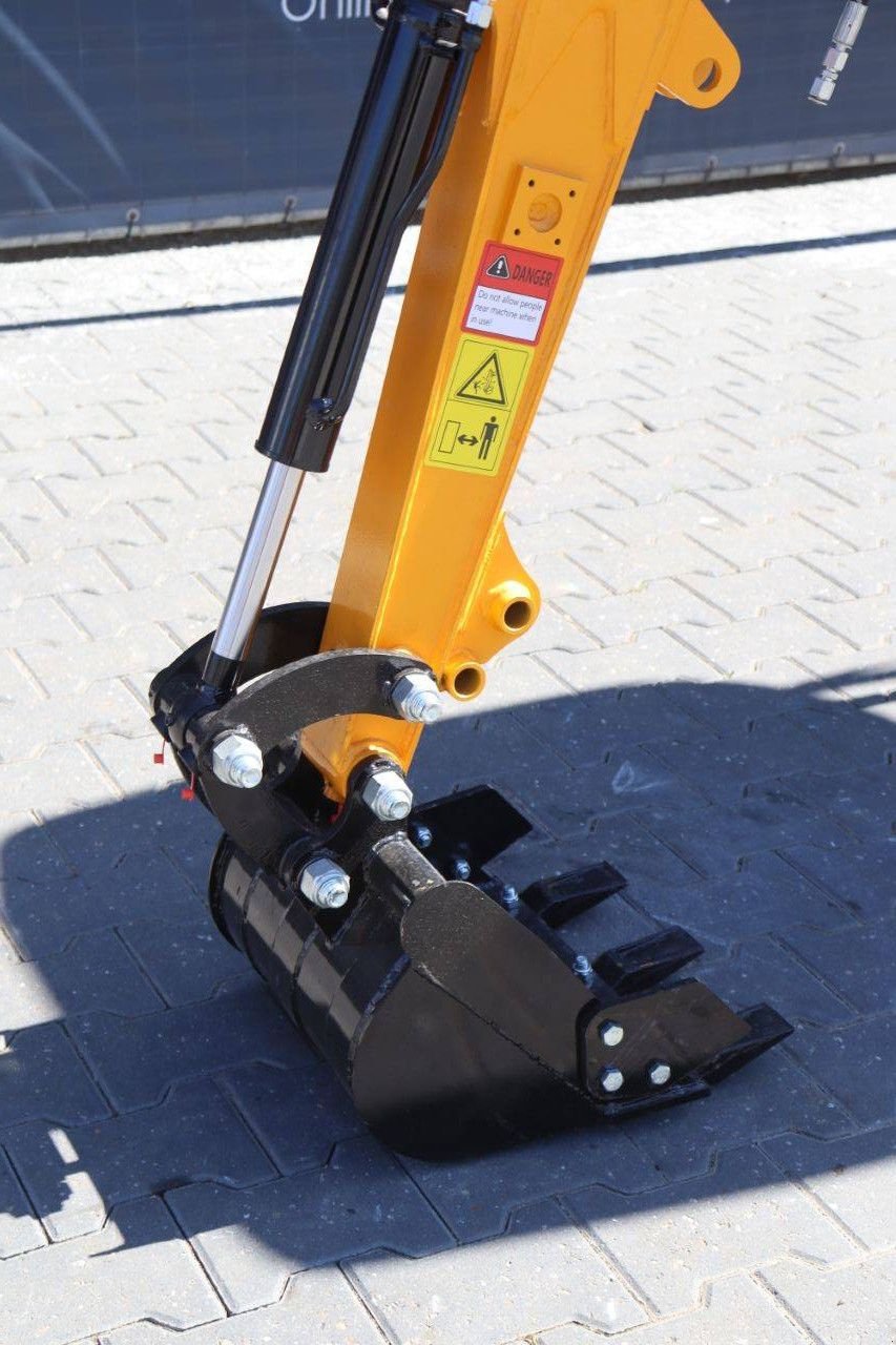 Minibagger a típus Sonstige DPC HT15L, Gebrauchtmaschine ekkor: Antwerpen (Kép 11)