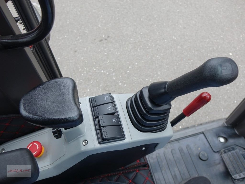 Minibagger des Typs Sonstige Grizzly KME40 Minibagger mit  Schnellwechsler., Neumaschine in Fohnsdorf (Bild 8)