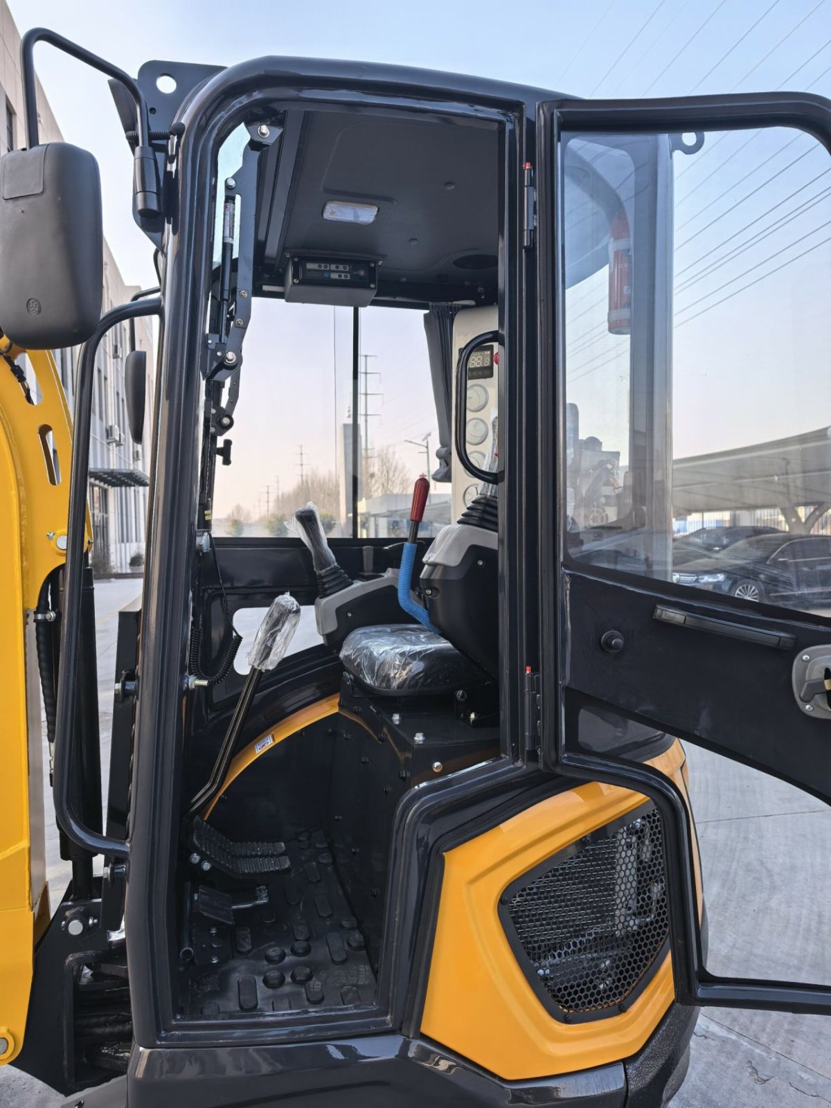 Minibagger от тип Sonstige Gunter Grossmann Rupsgraafmachine GT2000J, Neumaschine в sevenum (Снимка 5)