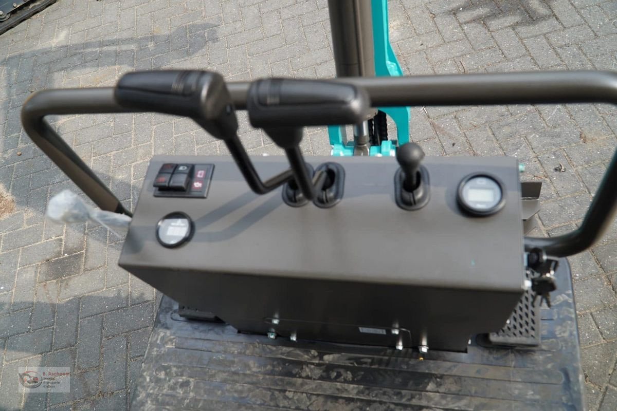 Minibagger des Typs Sonstige HR10-3 V, Neumaschine in Dimbach (Bild 12)