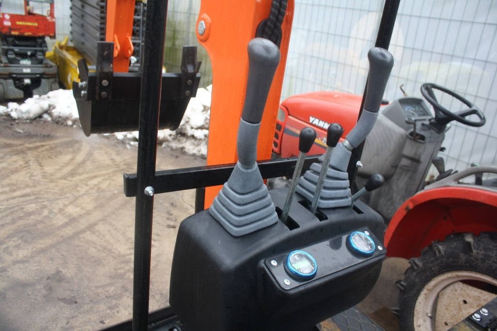 Minibagger des Typs Sonstige JPC KV12, Gebrauchtmaschine in Antwerpen (Bild 5)