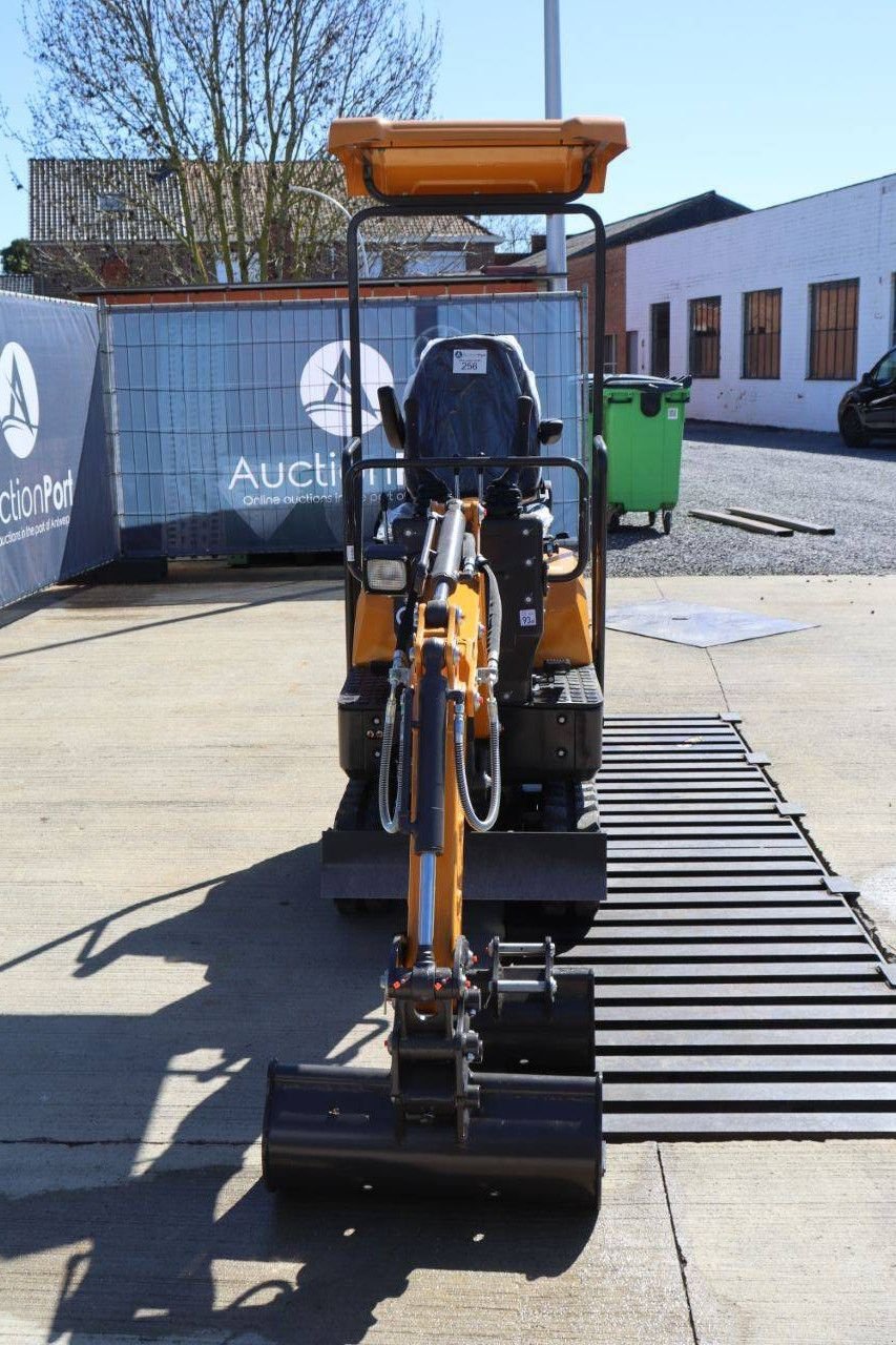 Minibagger типа Sonstige KMT06, Neumaschine в Antwerpen (Фотография 9)