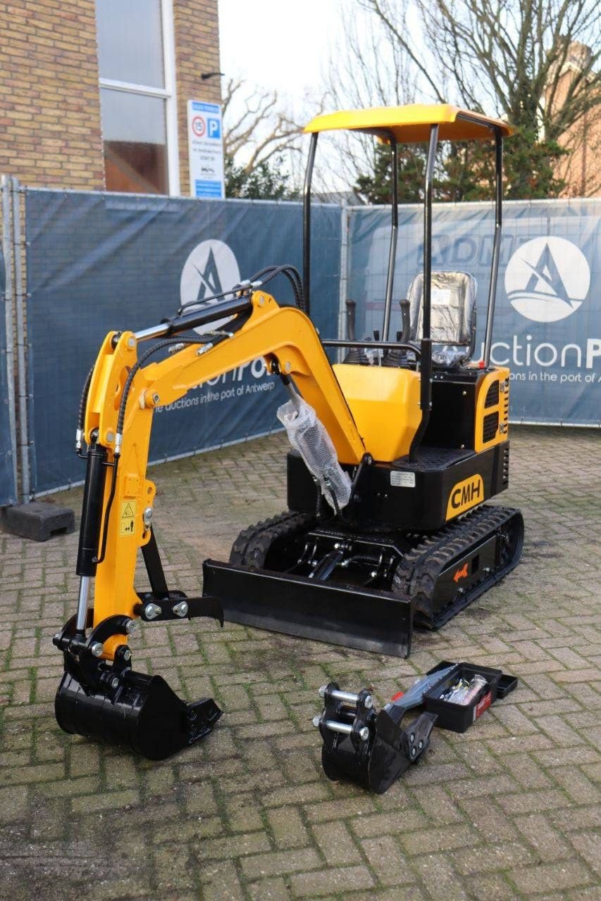 Minibagger van het type Sonstige L&ouml;rch DW-10B, Gebrauchtmaschine in Antwerpen (Foto 10)