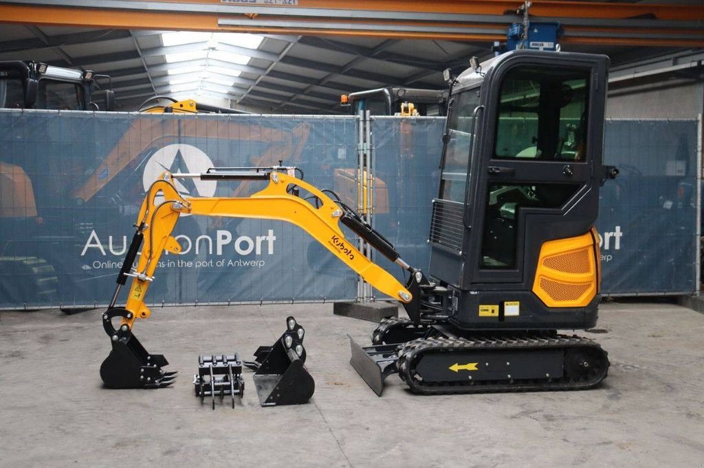 Minibagger des Typs Sonstige Landward XT18U, Neumaschine in Antwerpen (Bild 1)