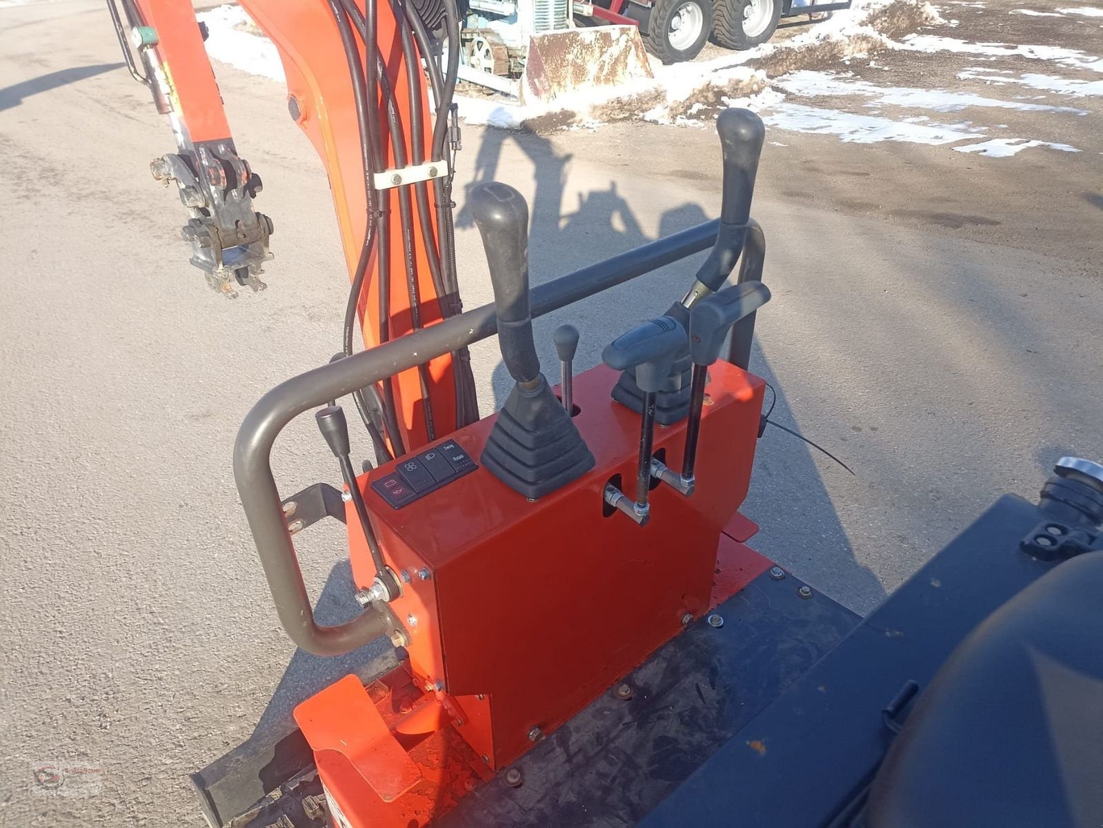 Minibagger des Typs Sonstige Minibagger HR10 / TACK10 Bastlerfahrzeug, Gebrauchtmaschine in Dimbach (Bild 7)