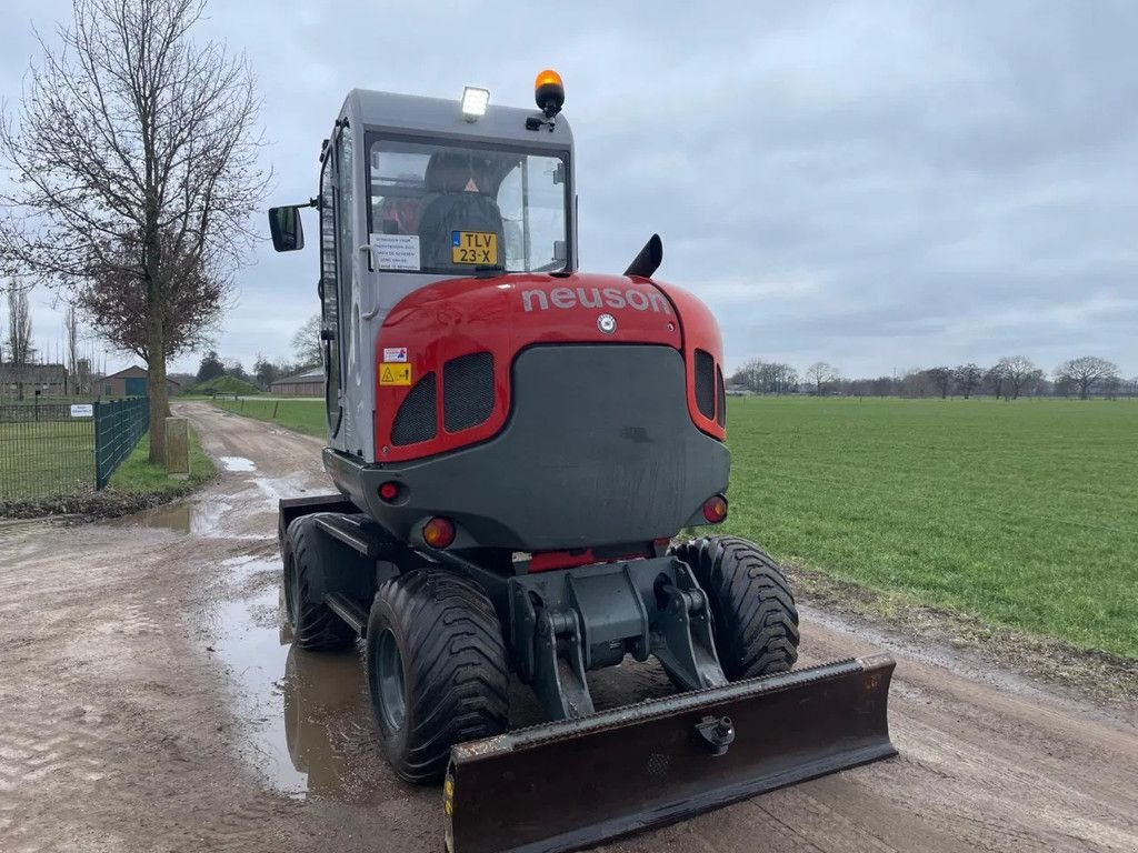 Minibagger del tipo Sonstige Neuson 6503 WD Bandenkraan, Gebrauchtmaschine In Lunteren (Immagine 3)