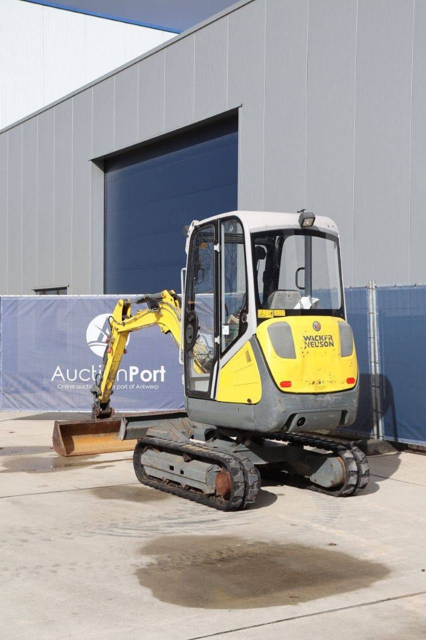 Minibagger typu Sonstige Neuson E12-04, Gebrauchtmaschine v Antwerpen (Obrázek 4)