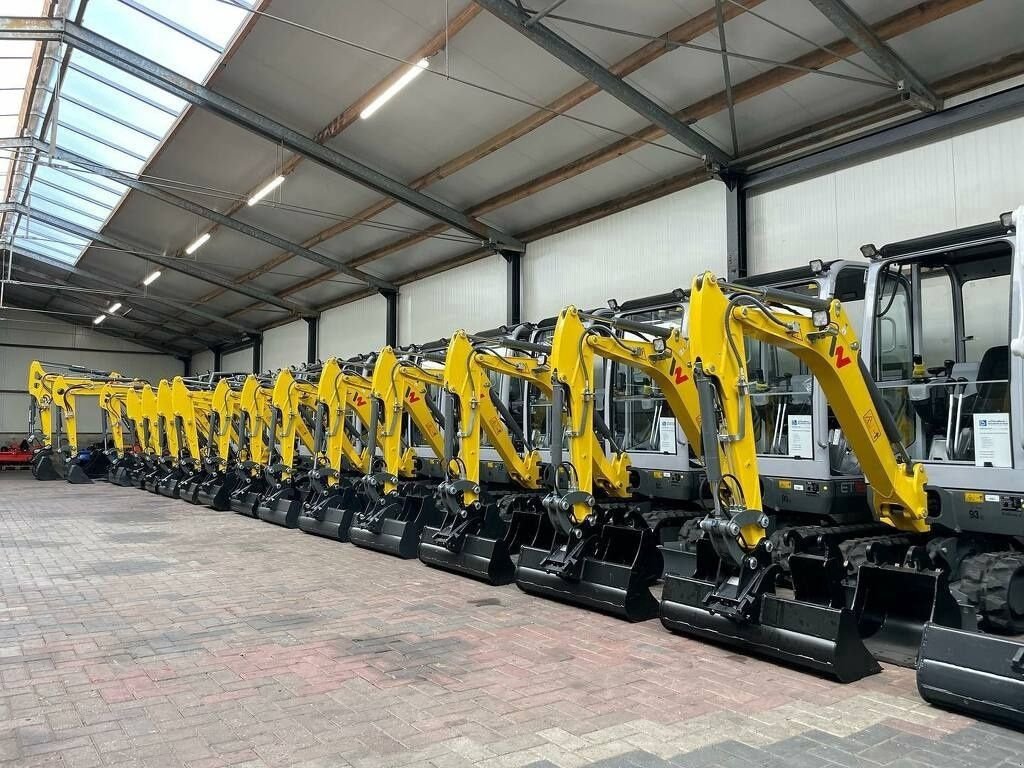 Minibagger van het type Sonstige Neuson ET16 minigraver NIEUW + Vlemmix 2 asser &euro;445 LEASE, Neumaschine in Neer (Foto 2)