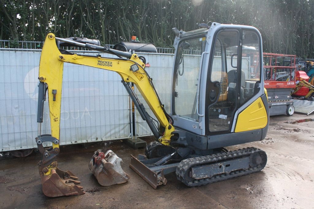 Minibagger του τύπου Sonstige Neuson ET18, Gebrauchtmaschine σε Antwerpen (Φωτογραφία 2)