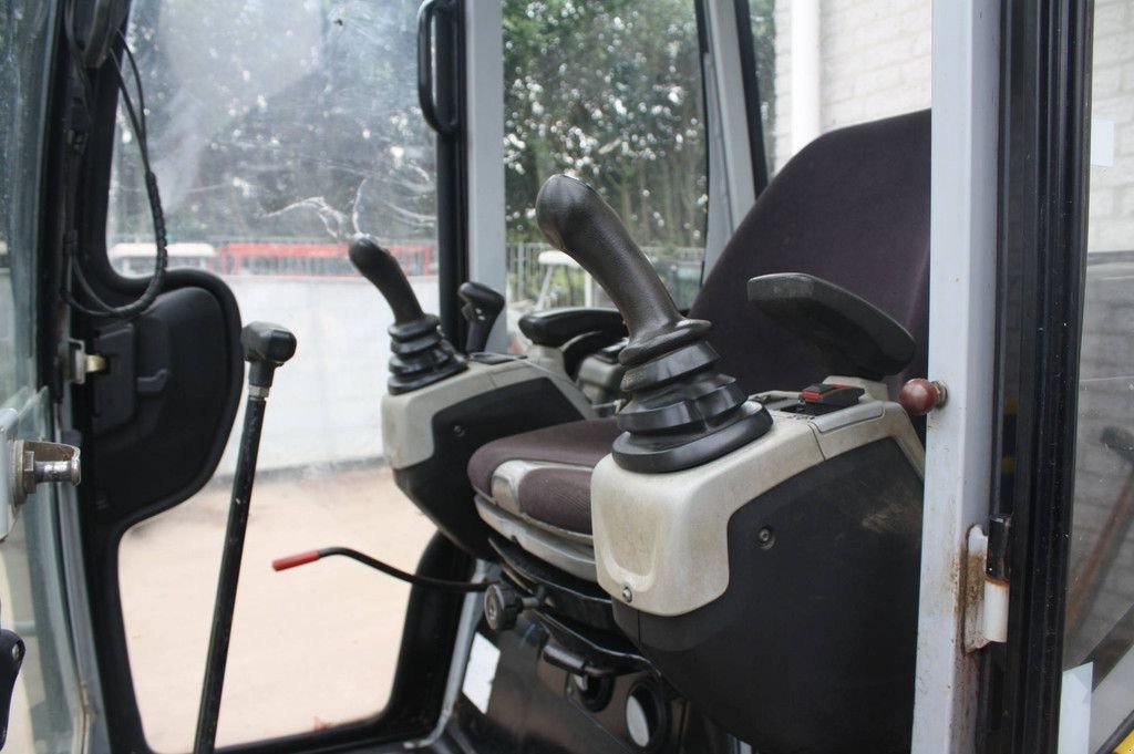 Minibagger van het type Sonstige Neuson ET24 VDS, Gebrauchtmaschine in Antwerpen (Foto 8)