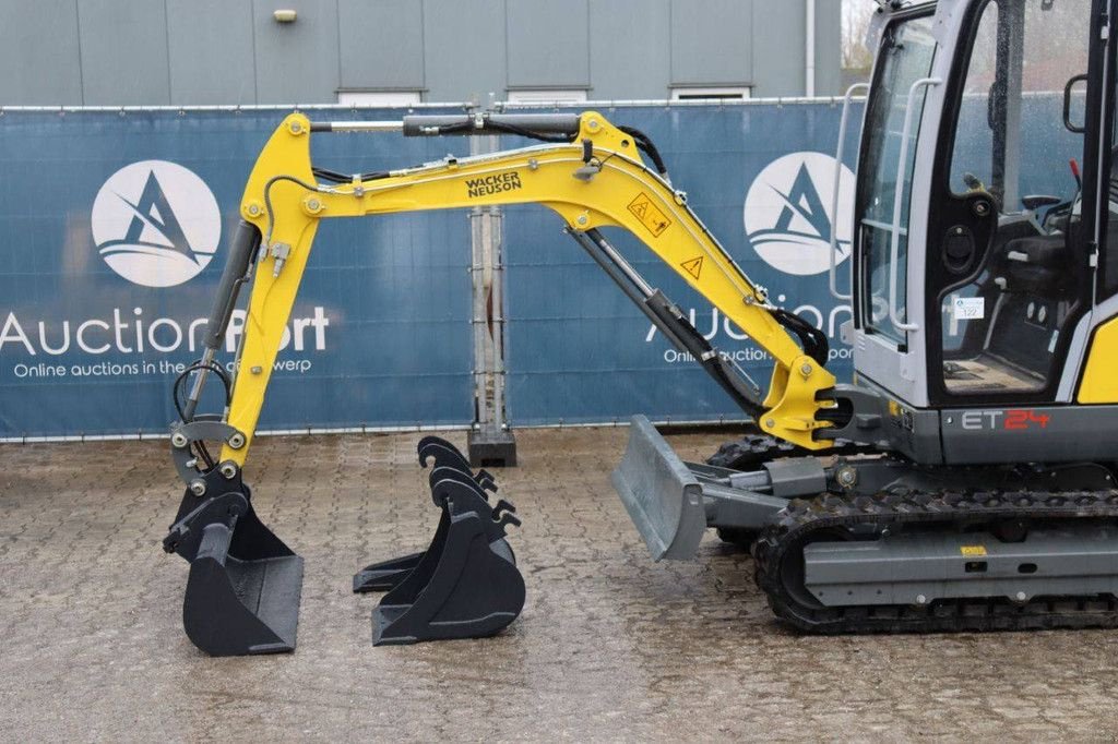 Minibagger a típus Sonstige Neuson ET24, Neumaschine ekkor: Antwerpen (Kép 11)