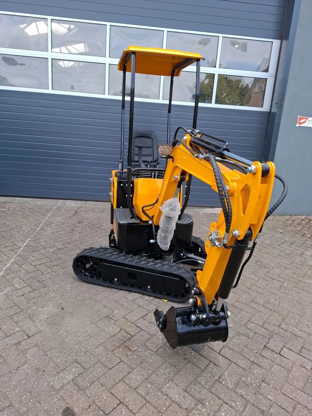 Minibagger a típus Sonstige NIEUWE CMH LT10 10tons minigraver, Gebrauchtmaschine ekkor: Terschuur (Kép 2)