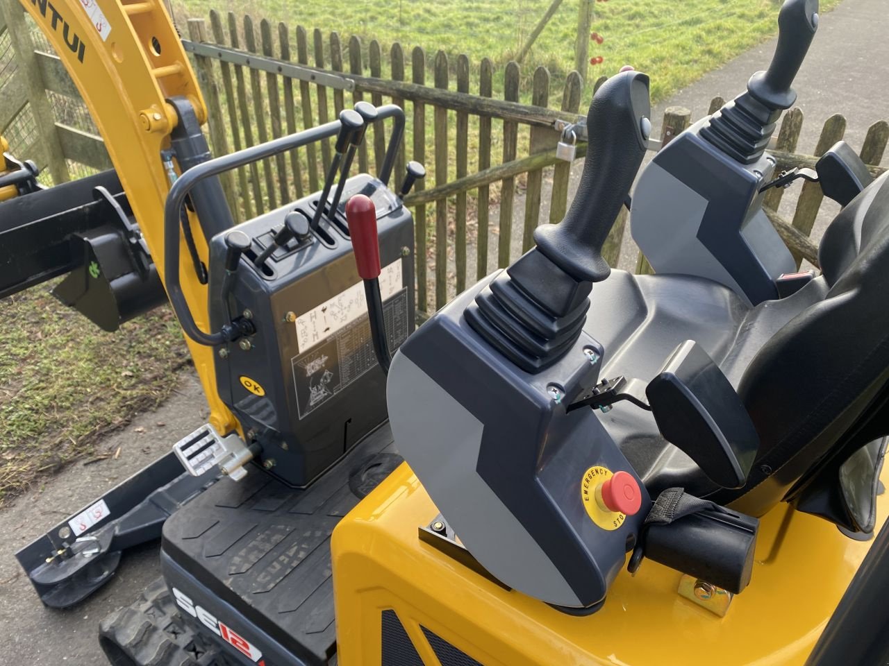 Minibagger του τύπου Sonstige Shantui SE12SR, Neumaschine σε Dinteloord (Φωτογραφία 2)