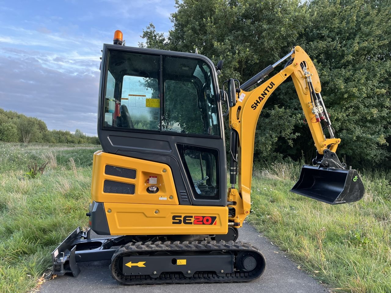Minibagger des Typs Sonstige Shantui SE20SR, Neumaschine in Dinteloord (Bild 2)