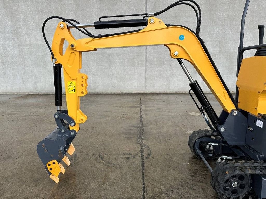 Minibagger от тип Sonstige TP13, Gebrauchtmaschine в Antwerpen (Снимка 10)