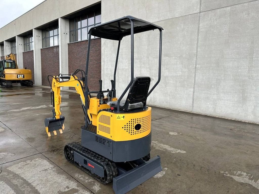 Minibagger от тип Sonstige TP13, Gebrauchtmaschine в Antwerpen (Снимка 8)