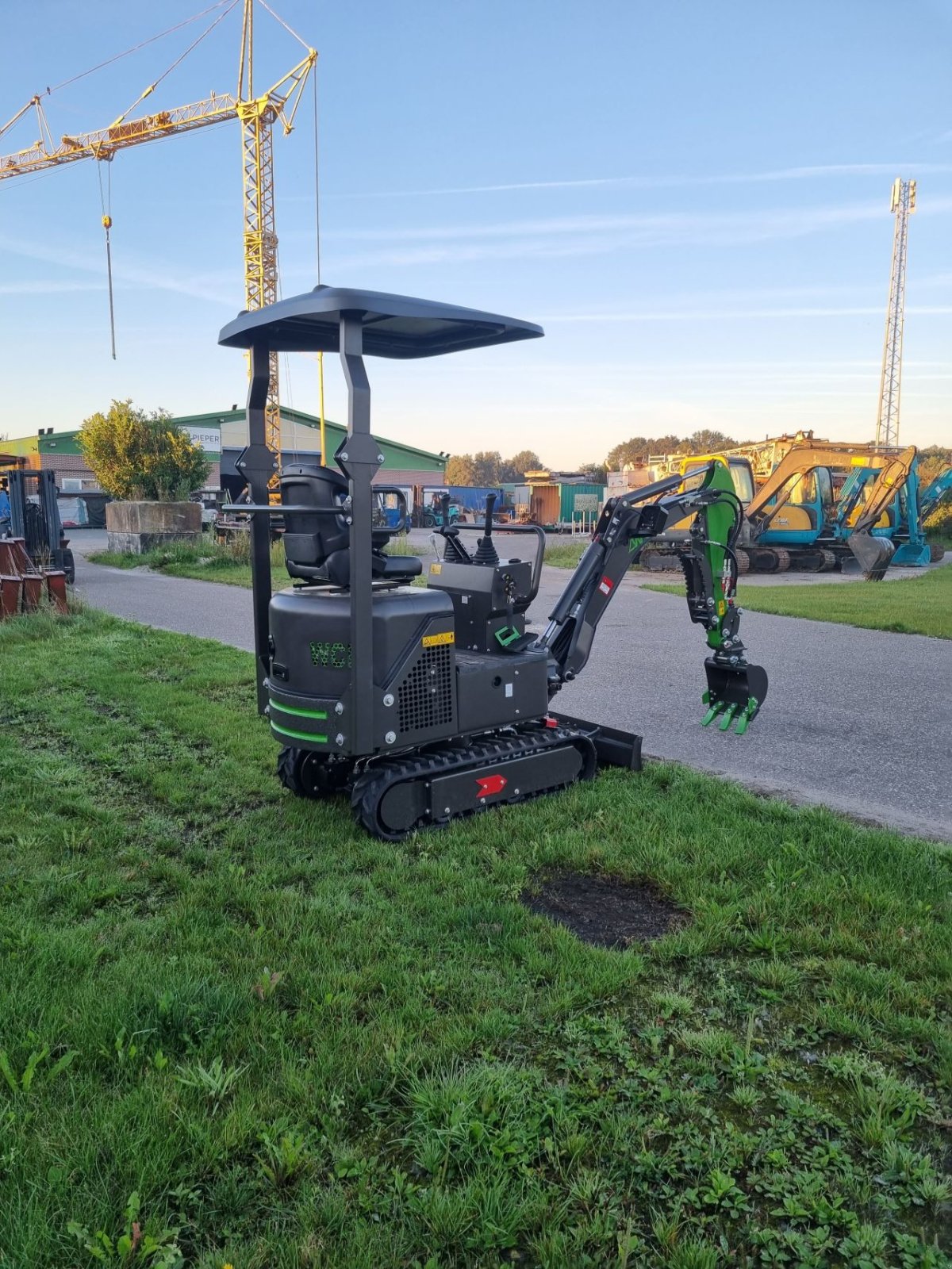 Minibagger of the type Sonstige WCM CTX8010, Neumaschine in PUTTEN (Picture 4)