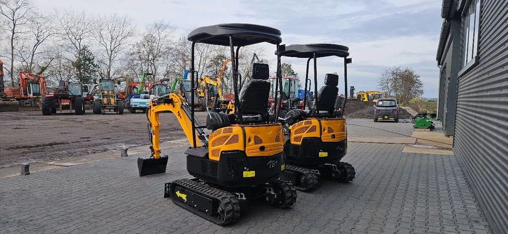 Minibagger типа Sonstige WOLF HT 18, Gebrauchtmaschine в Scharsterbrug (Фотография 4)