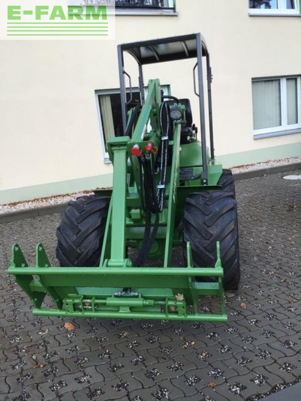 Minibagger du type Striegel 305, Gebrauchtmaschine en ZWÖNITZ OT HORMERSDORF (Photo 2)