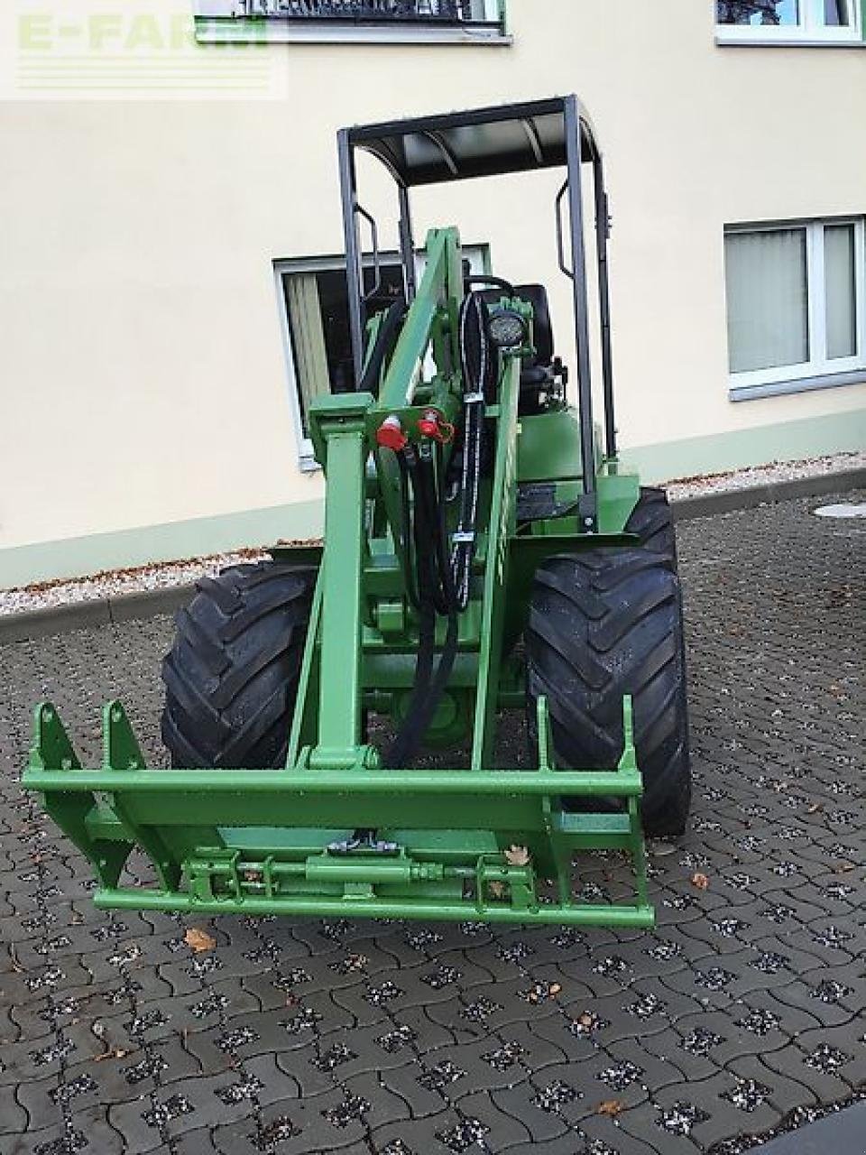 Minibagger typu Striegel 305, Gebrauchtmaschine v ZWÖNITZ OT HORMERSDORF (Obrázek 2)
