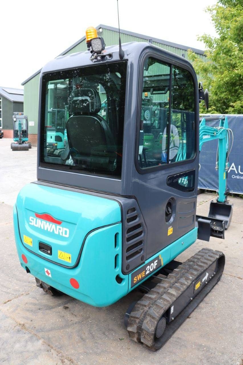 Minibagger des Typs Sunward SWE 20F, Neumaschine in Antwerpen (Bild 7)