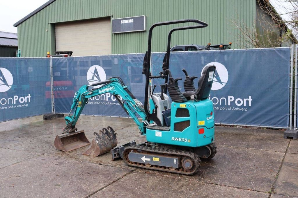Minibagger типа Sunward SWE08B, Gebrauchtmaschine в Antwerpen (Фотография 4)